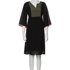 Cefinn Colorblock Knee-Length Dress